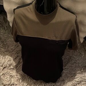 Tahari Men’s Black and Green Short Sleeve Top